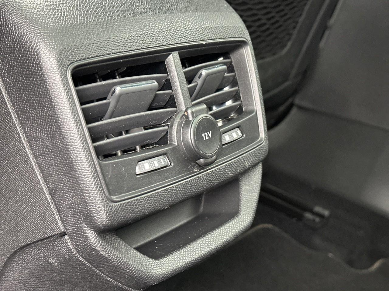 Peugeot 3008 hybrid 225 e-eat8 gt — photo 37