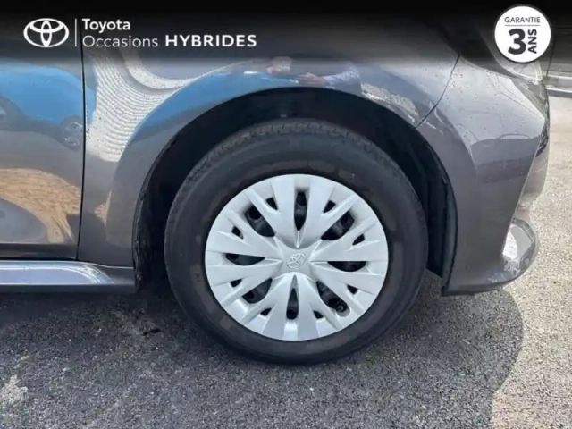 Toyota Yaris 116h dynamic 5p my22 — photo 13