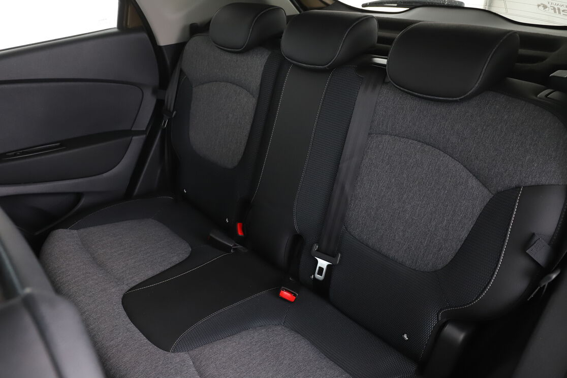 Renault Captur 1.2 TCe Energy Intens EDC — photo 13