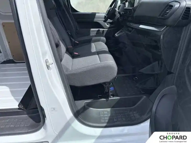 Citroën Jumpy fgn m diesel 150 ch automat. — photo 20