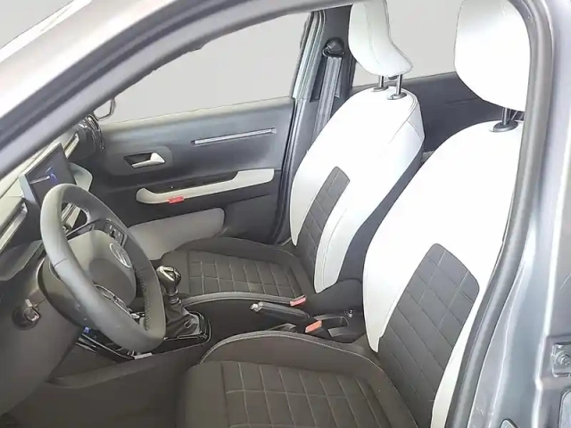 Citroën C3 1.2 turbo 100ch max — photo 11