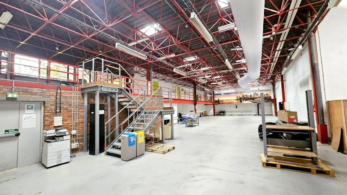 Photo 1