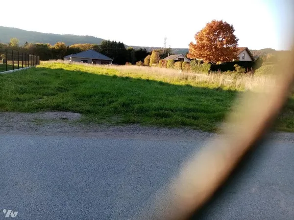 Terrain 845 m²