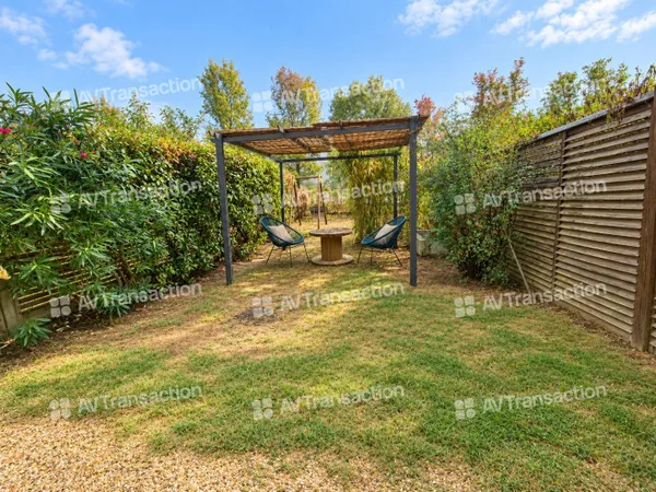 T3 avec JARDIN PRIVE de 80 m2 + Terrasse de 30 m2 - GARAGE