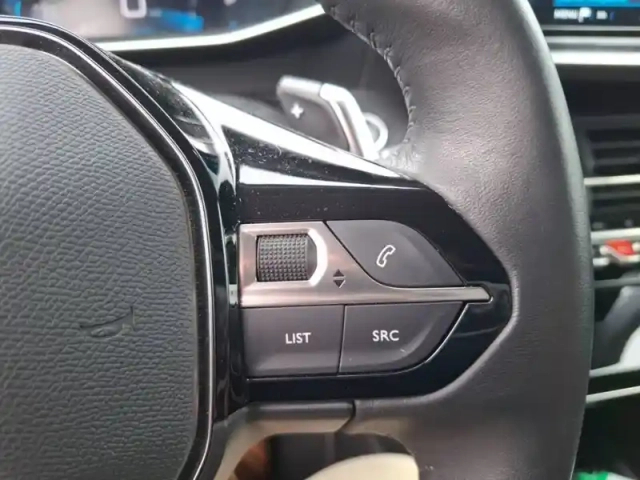 Peugeot 2008 puretech 130 s&amp;s eat8 — photo 81