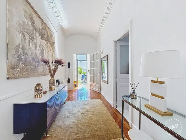 Appartement 3 pièces 153 m²