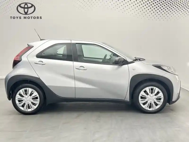 Toyota Aygo 1.0 vvt-i 72 dynamic — photo 6