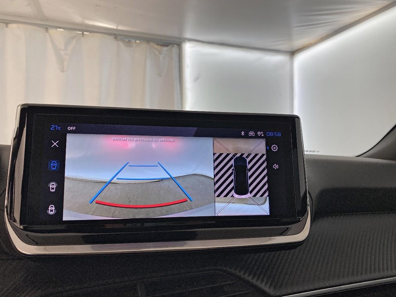 Peugeot 2008 hybrid 145 ch e-dcs6 allure — photo 17