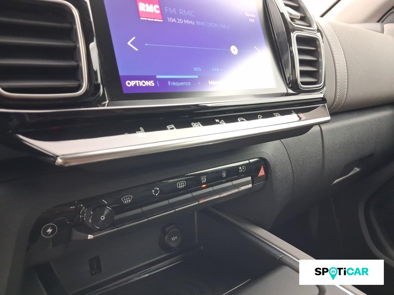 Citroën C5 Aircross hybrid 225ch shine pack e-eat8 — photo 15