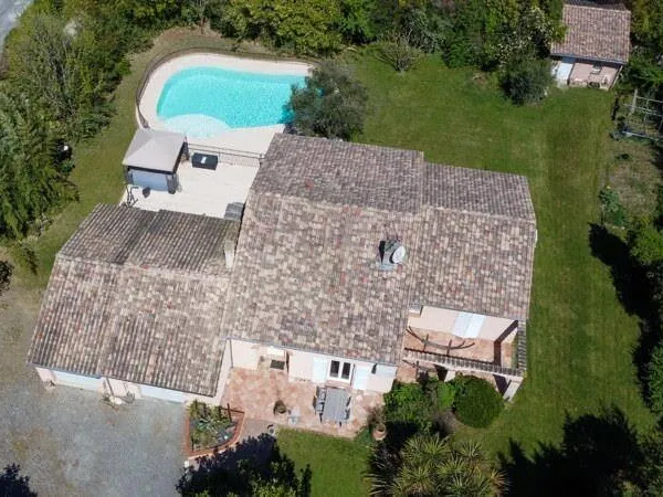 Maison de plain-pied 4 pièces 151 m²