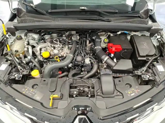 Renault Captur tce 140 edc - 21 — photo 13