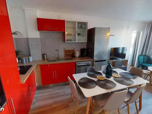 Chambre 7 pièces 82 m²
