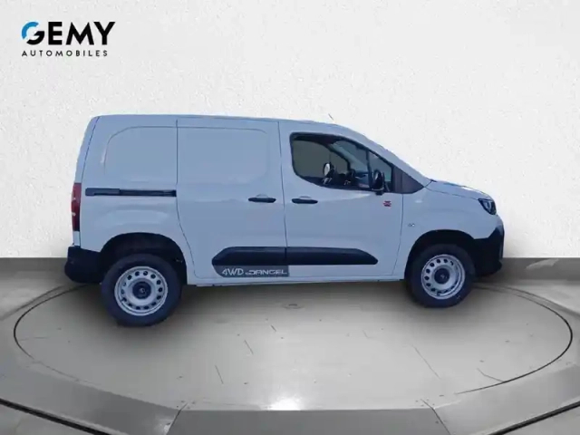 Citroën Berlingo van taille m 1000kg bluehdi 130 s&amp;s eat8 — photo 4