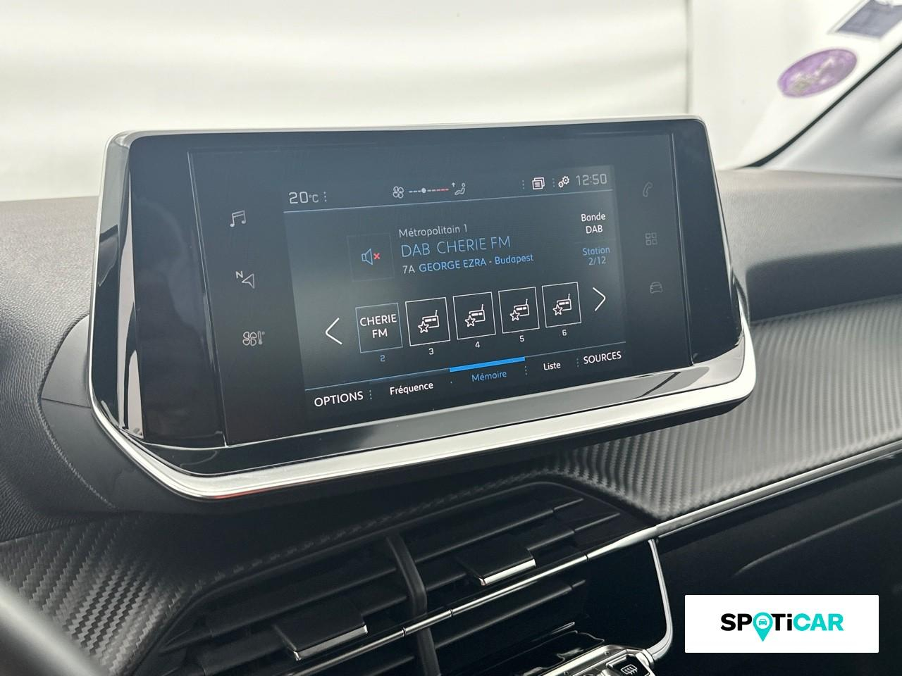 Peugeot 208 1.2 puretech 100ch s&s style 118g — photo 13