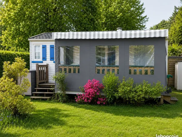 Terrain 350 m² et Mobil-home 4 saisons - Domaine ouvert toute l'année