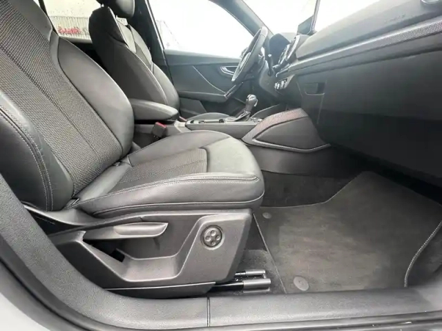 Audi Q2 35 tdi 150 s tronic 7 — photo 45