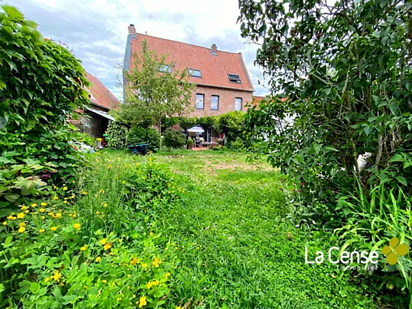 BOURGHELLES- Maison double distribution