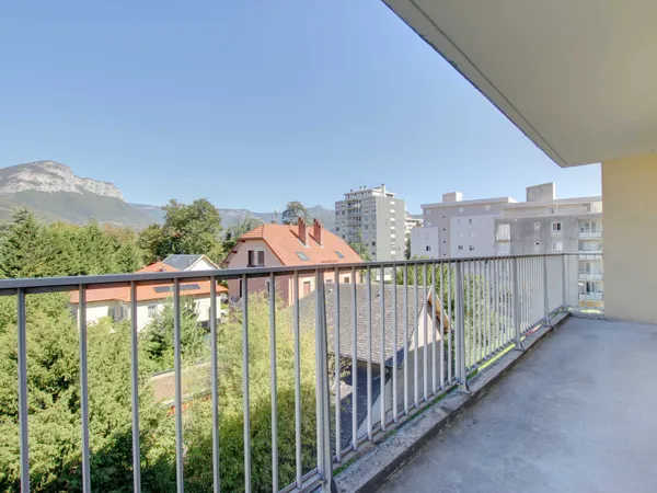 Chambéry Appartement Type 2 à vendre