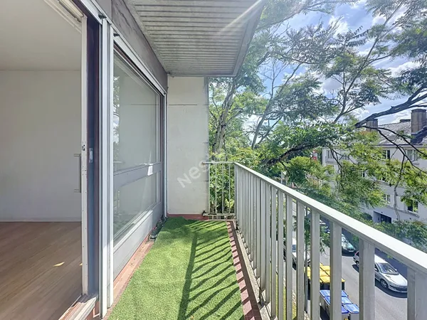 Nantes Tortière - Bords de l'Erdre studio de 29m2 avec balcon, stationnement, cave