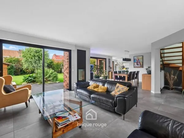 Maison 4 pièces 145 m²