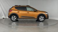 Dacia Sandero 1.0 TCe 90ch Confort -22 — photo 4