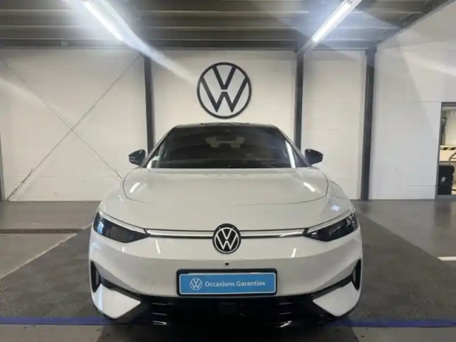 Volkswagen Id.7 286ch pro 77kwh style executive — photo 3