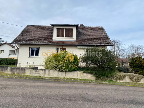 Maison proche Chalon sur Saône 6 pièce(s) d'environ 117 m²