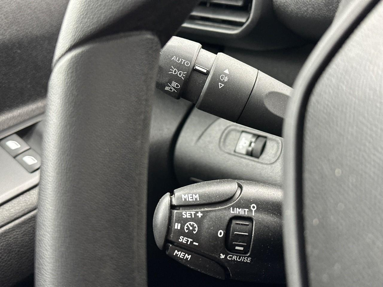 Peugeot Rifter standard bluehdi 100 s&s bvm6 5pl active pack — photo 17