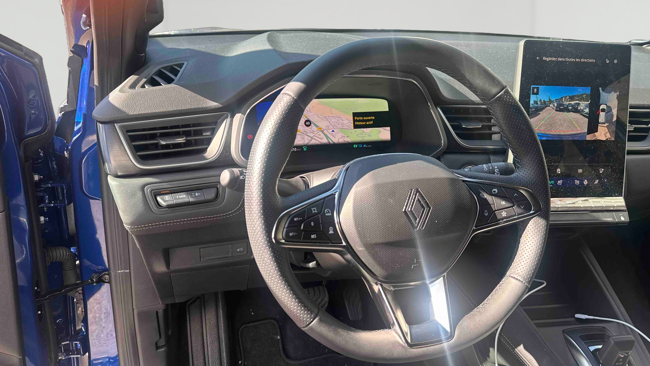 Renault Symbioz E-Tech full hybrid 160 ch — photo 10