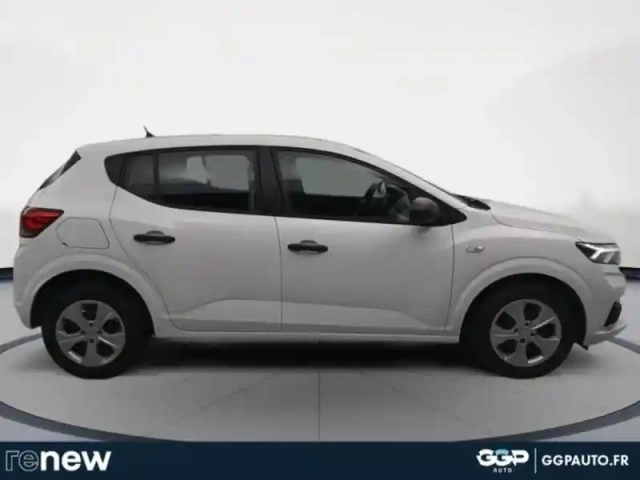 Dacia Sandero 1.0 sce 65ch essential — photo 6