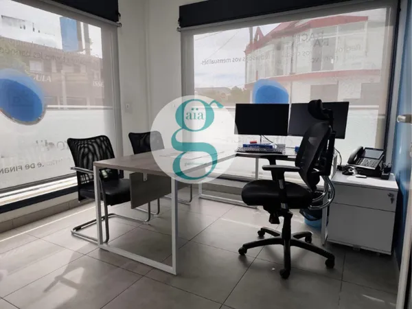 Local RDC - 70m2 - St André centre