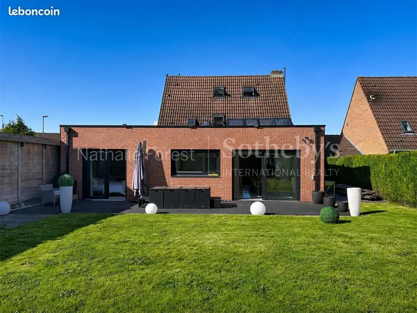 Maison 7 pièces 185 m²