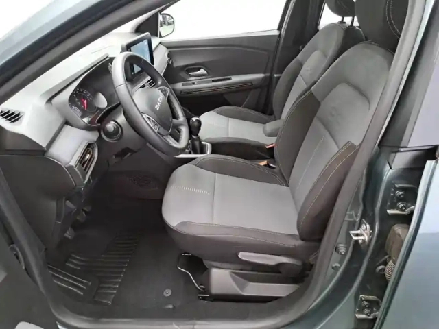 Dacia Sandero eco-g 100 — photo 27
