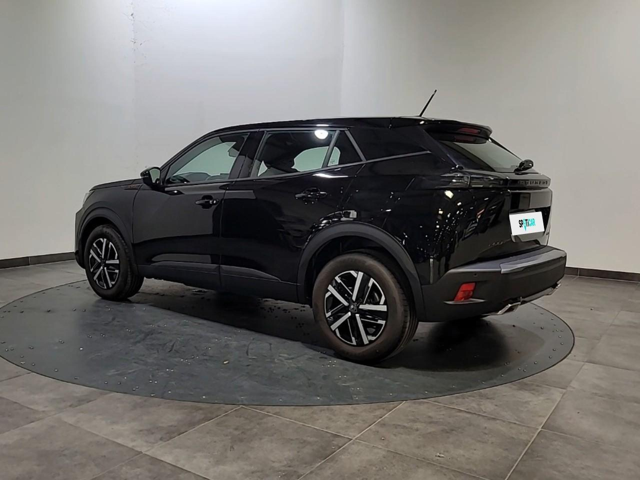 Peugeot 2008 hybrid 136 e-dcs6 style — photo 3