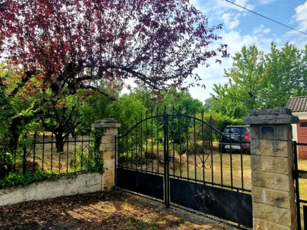 Maison à vendre 4 pièces FIRMI (12)