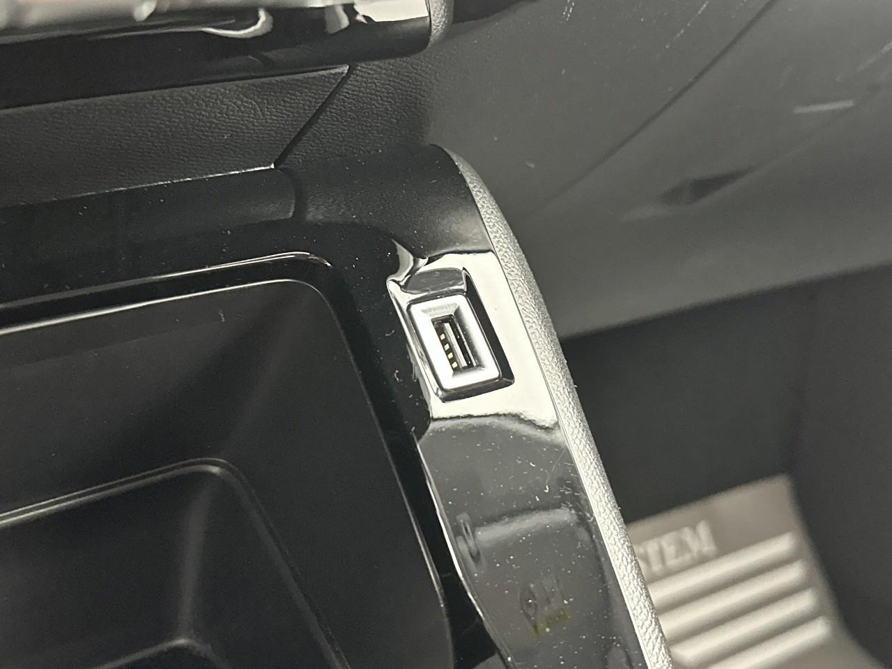 Peugeot 208 puretech 100 s&s bvm6 style — photo 28