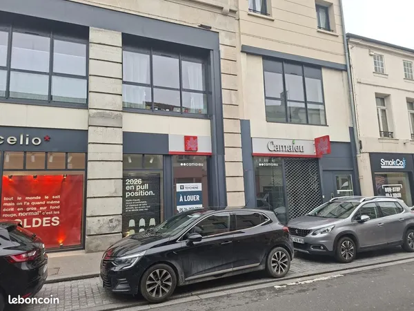 Local 235 m² Saint-Dizier