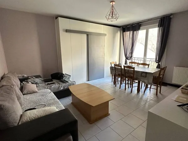 Appartement 5 pièces 90 m²