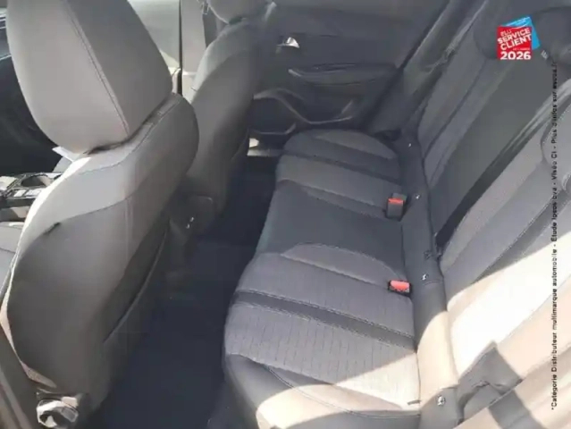 Peugeot 2008 1.2 puretech 130ch s&amp;s allure pack eat8 — photo 11
