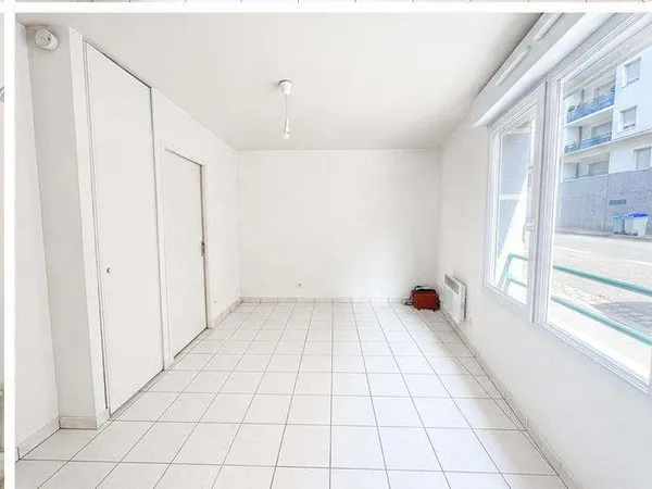 Studio 1 pièce 20 m²