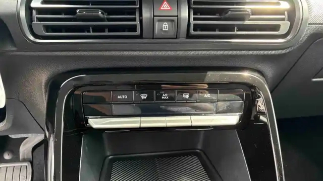 Citroën C3 Aircross hybride 145 ch aut — photo 17