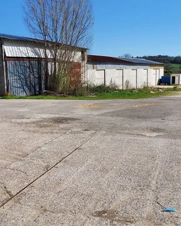 A louer local de stockage