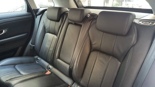 Land Rover Range Rover Evoque 2.0 TD4 180 AWD BVA9 - SE – 2016 – 101881 km – Diesel – Boîte Automatique — photo 31