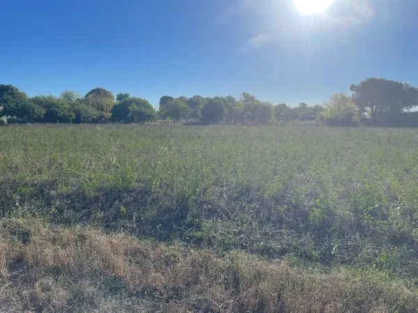Terrain 312 m²