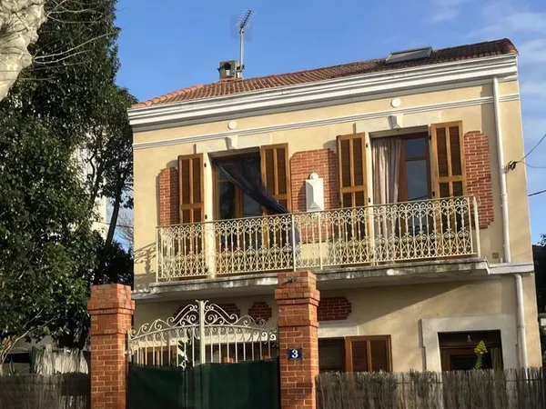 A vendre : Maison victorienne - 3 avenue Victoria, Hyères