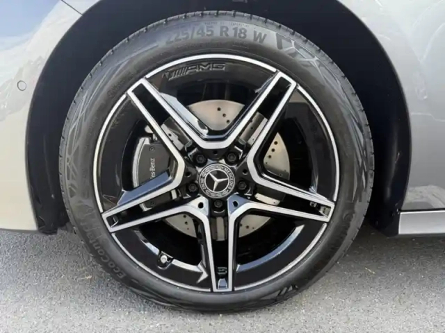 Mercedes Classe A 250 e hybrid eq amg line — photo 9