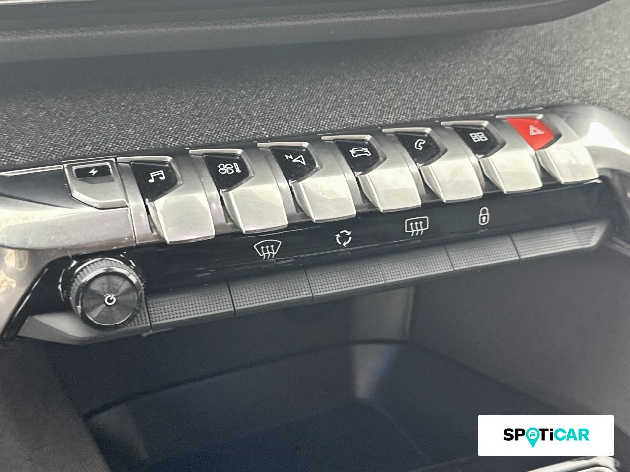 Peugeot 3008 hybrid 225ch allure pack e-eat8 — photo 15