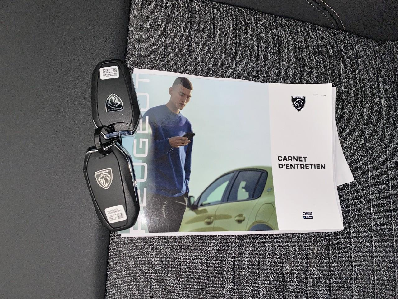 Peugeot 5008 hybrid 145 ch e-dcs6 allure — photo 13