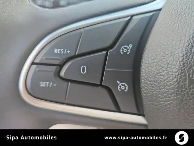 Renault Megane mégane iv berline tce 140 edc fap - 21n — photo 20