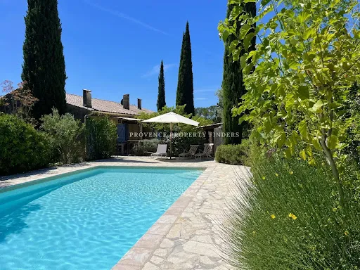 Maison 8 pièces 150 m²